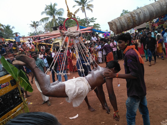 Kottekkunnu Temple Thaipooyam | Kaavadi Photos